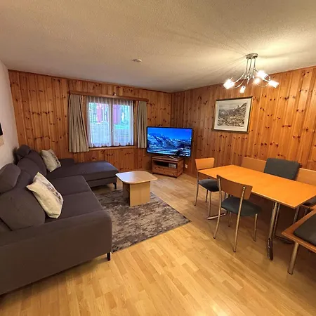 メディ アパート
